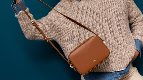 Furla-lookbook-FW2020-PORTFOLIO 5